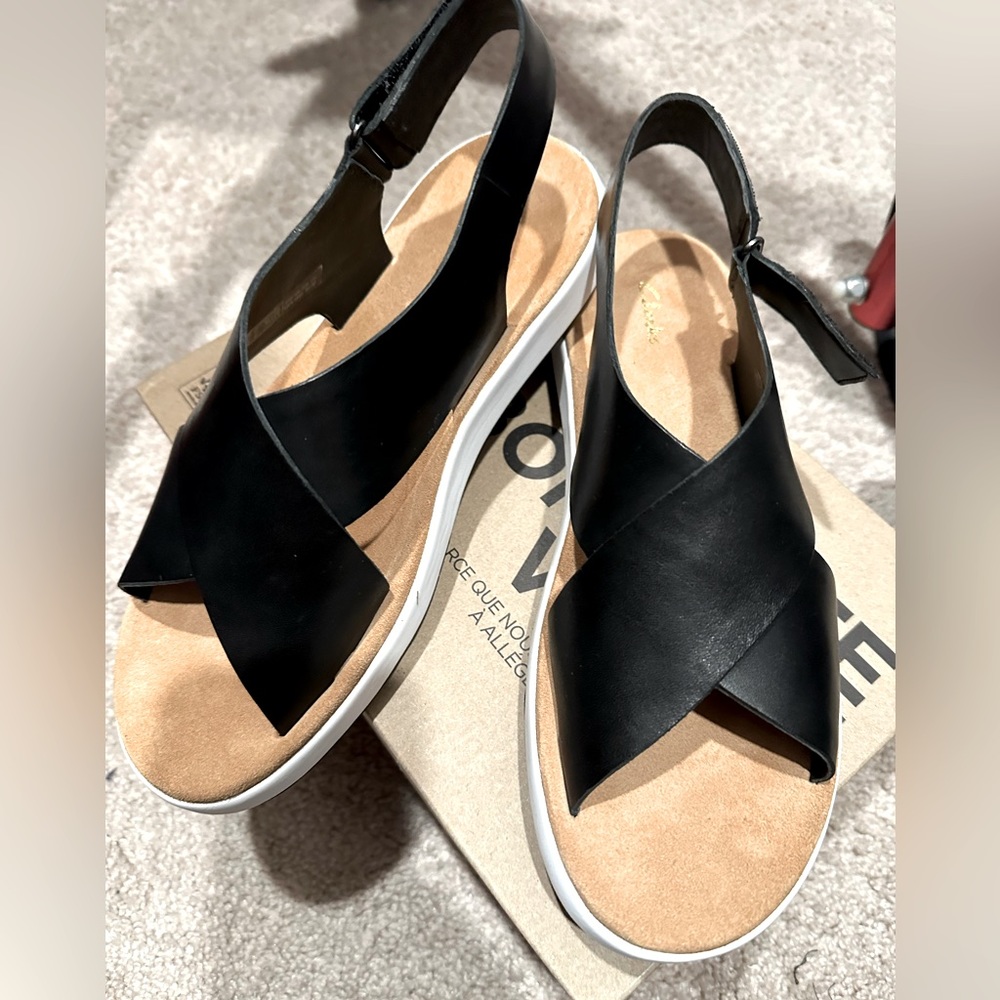 Clark Sandals